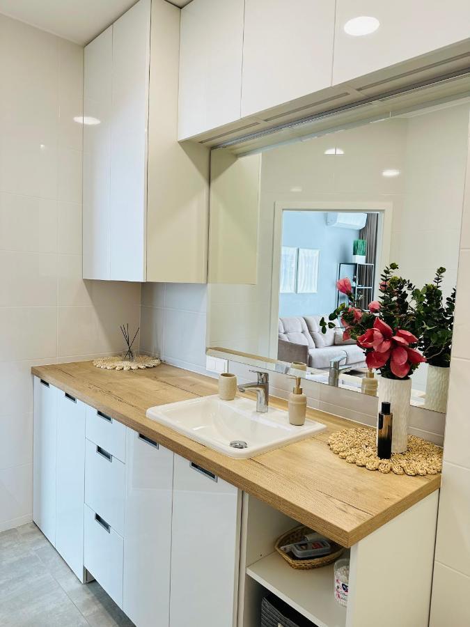 Butas Paciame Siauliu Miesto Centre Appartement Šiauliai Buitenkant foto